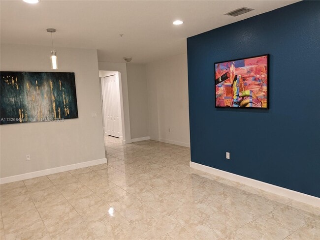 Building Photo - 476 SW 147th Ave