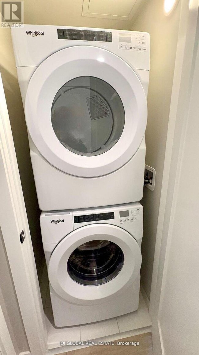 Building Photo - 720 Whitlock Ave