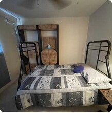 Building Photo - 312 Walnut Creek Ct