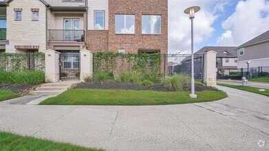 Building Photo - 9423 Towne Lake Pkwy