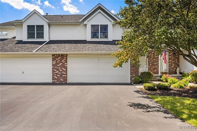 Building Photo - 5411 Village Station Cir