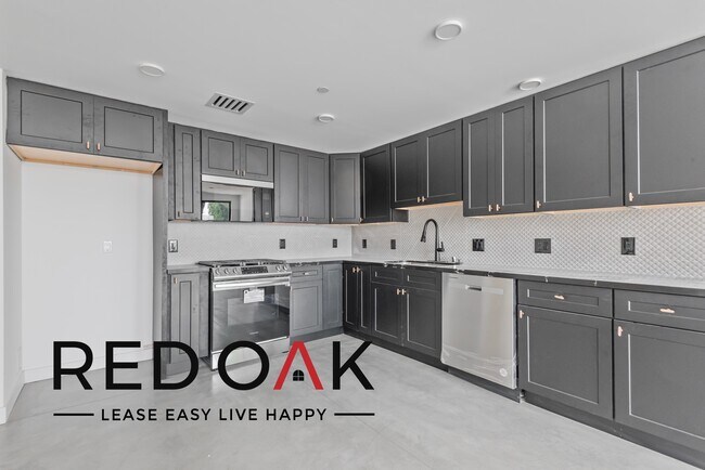 Building Photo - ~1 Month FREE~ Breathtaking Two Bedroom wi...