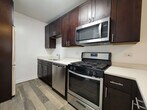 Primary Photo - 3425 N Marshfield Ave