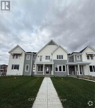 Building Photo - 542 Oldenburg Ave