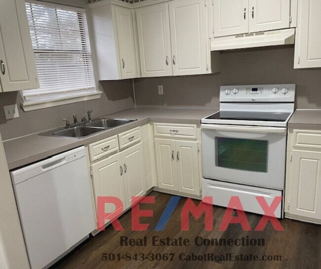 Building Photo - Pets permitted with restrictions and No Sm...