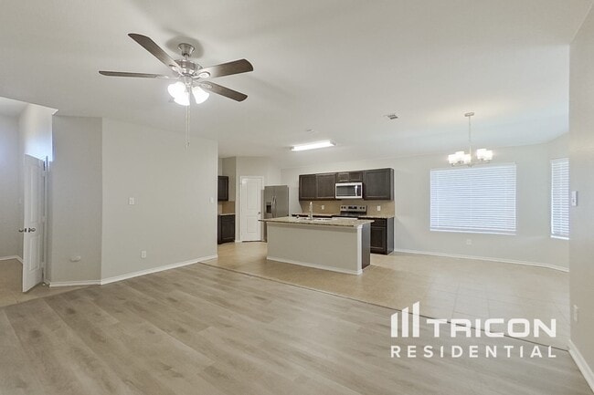 Building Photo - 8200 Sambar Deer Dr
