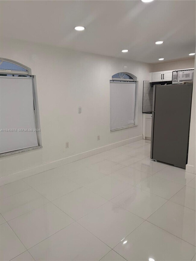 Building Photo - 14320 SW 147th Ct