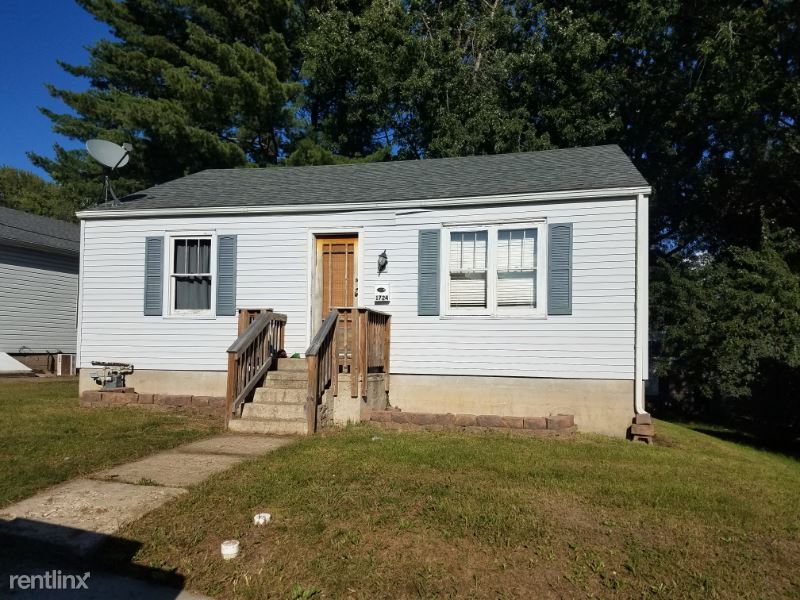 2 br, 1 bath House 1724 35th St House Rental in Hannibal, MO