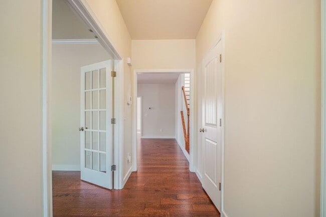 Foto del edificio - 803 Sunken Rd