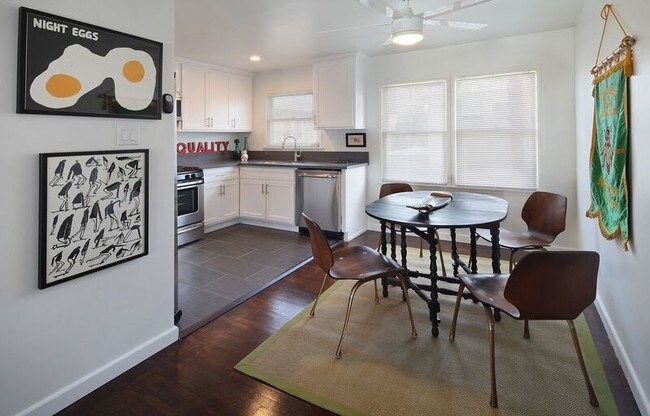 Comedor - 1246 E 2nd St