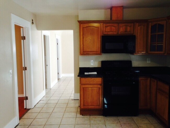 Foto del edificio - House for rent coming soon!!