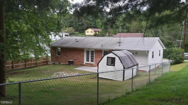 Building Photo - 3 br, 1 bath House - 425 Church St Christi...
