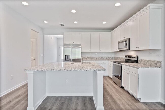 Building Photo - 104 Nighthawk Ln