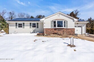 Building Photo - 46 Sunset Ave