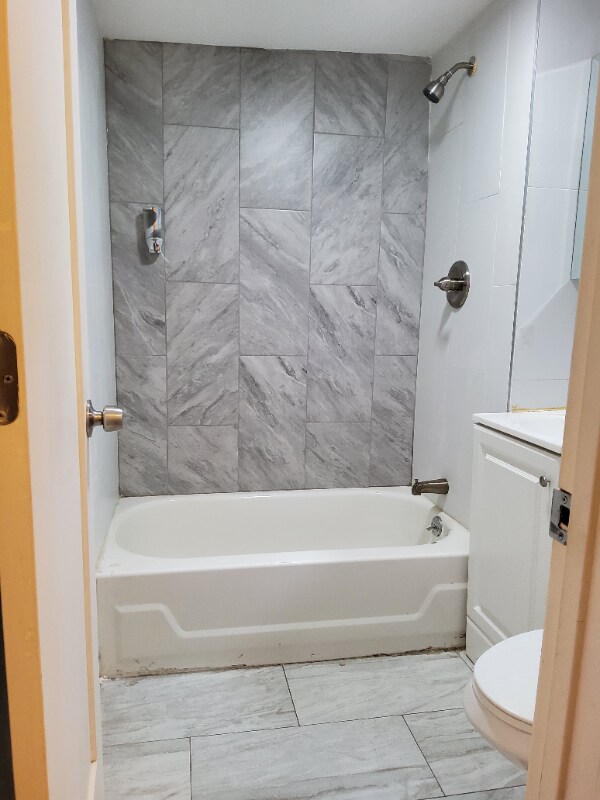 Foto del edificio - 28 Vineyard Ave