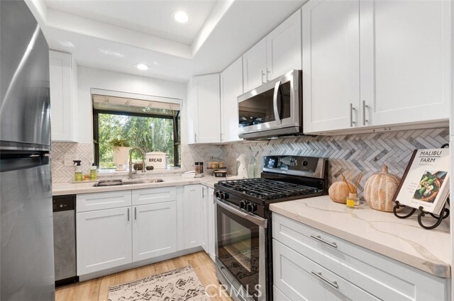 Foto del edificio - 5704 Skyview Way