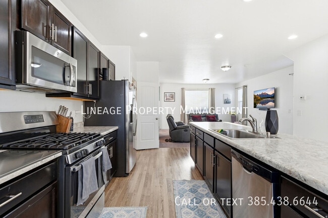 Foto del edificio - 10847 Big Meadow Dr