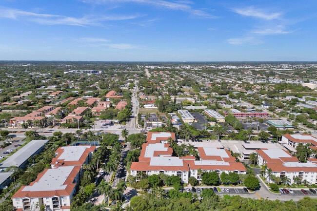 Building Photo - 2113 Tuscany Way