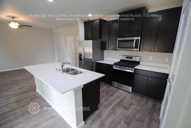 Foto del edificio - 8524 55th Pl NE