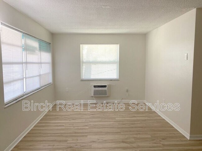 Foto del edificio - 200 Waverly Way