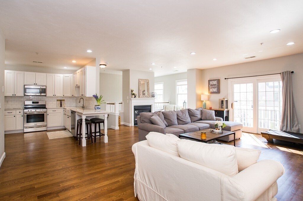 34 Tilden Commons Dr, Quincy, MA 02171 Townhouse for Rent in Quincy