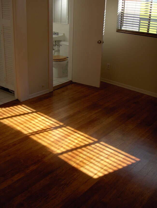 Foto del edificio - 29 Breeze Ave