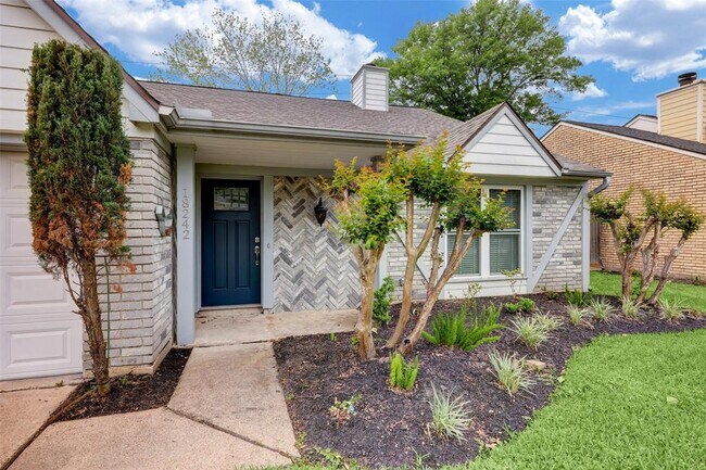 Foto del edificio - 18242 Brooknoll Dr