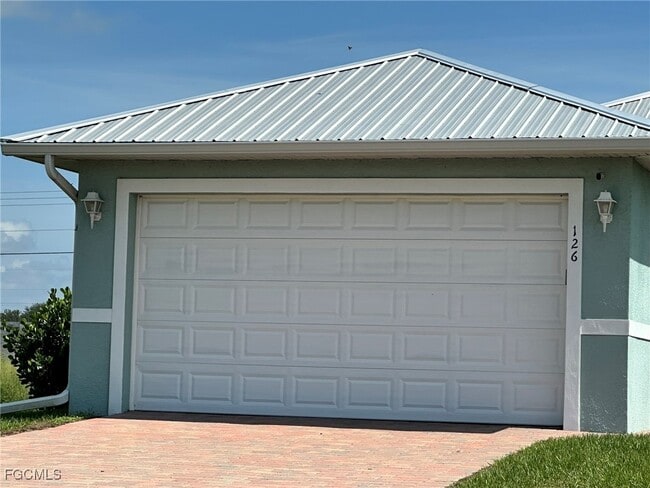 Building Photo - 126 Plantation Dr