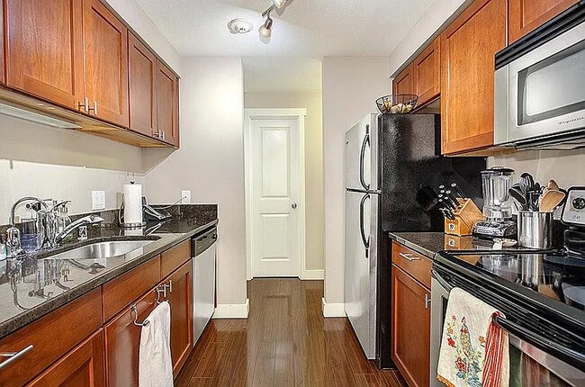 Foto del edificio - 15821 NE Leary Way