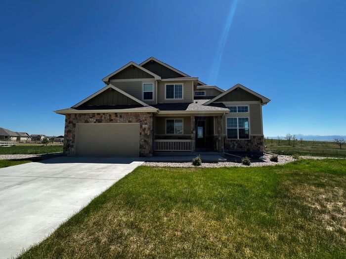 Stunning, open concept 4 bed, 3.5 bath hom... House Rental in