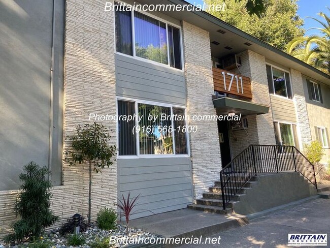 Building Photo - 1711 N St