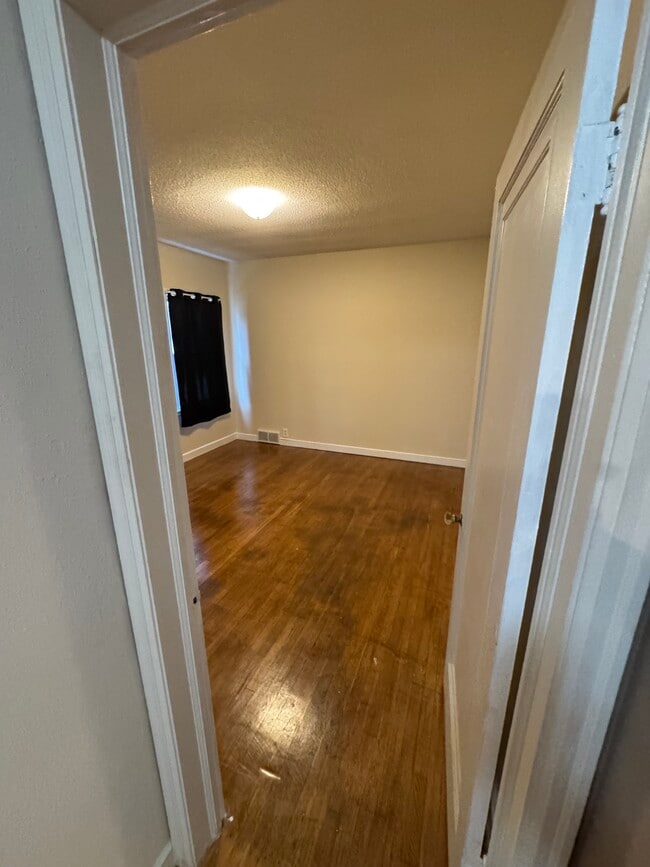 Foto del edificio - 1402 Lee Ave
