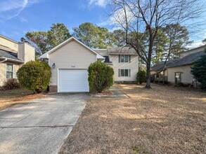 Building Photo - 3560 Hastings Dr