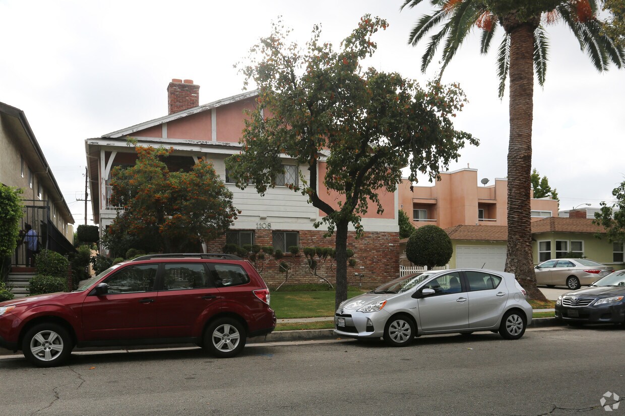 Building Photo - 1108 San Rafael Ave