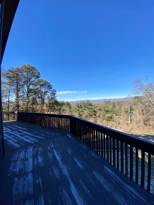 Foto del edificio - 442 Bradshaw Ln