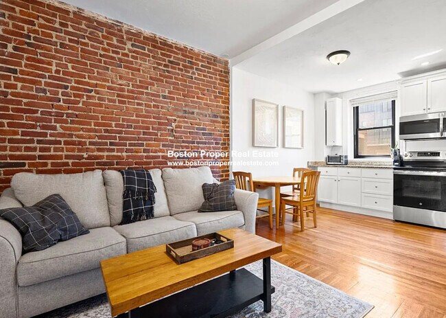 Building Photo - 107 Jersey St