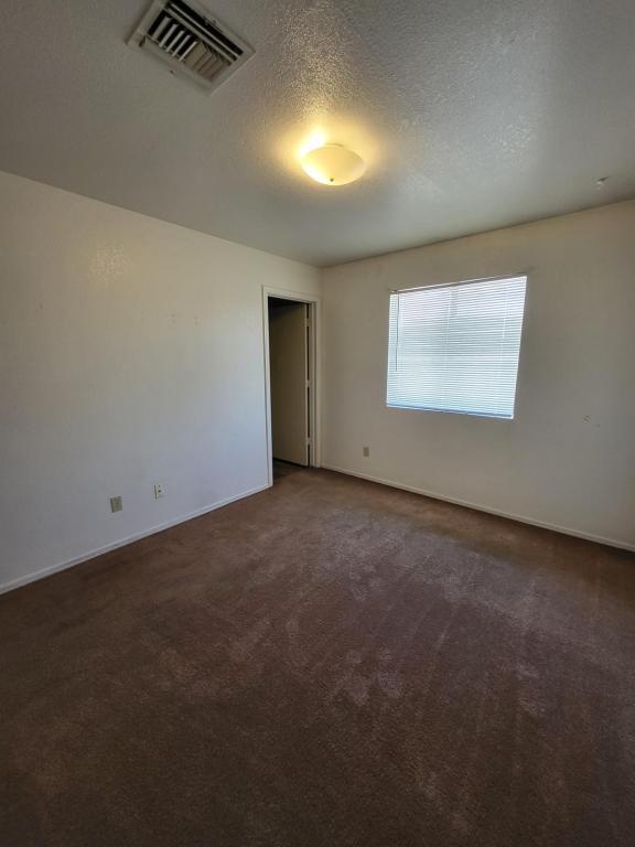 Building Photo - 1004 Beverly Ave