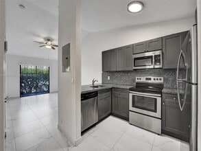 Building Photo - 1300 Wiley St