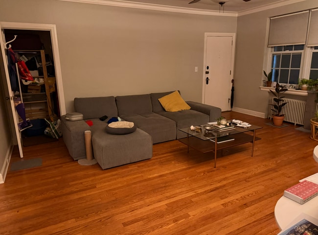 Building Photo - 1337 E Morehead St