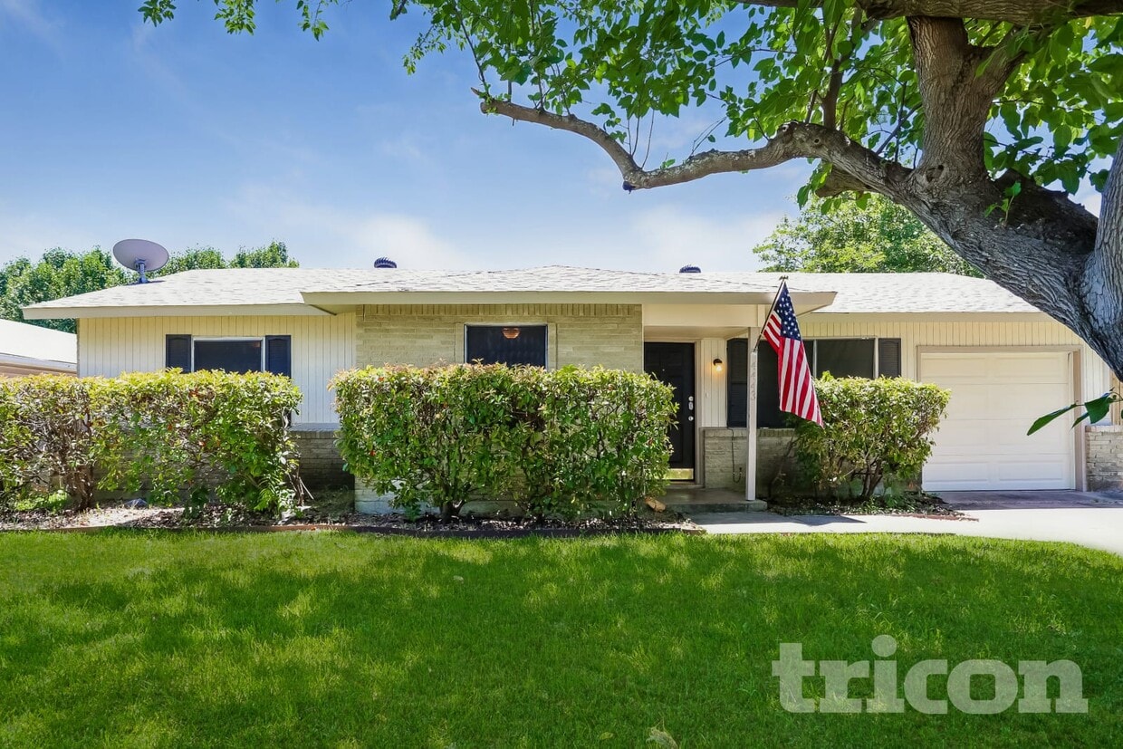 Foto principal - 4443 Greenland Dr