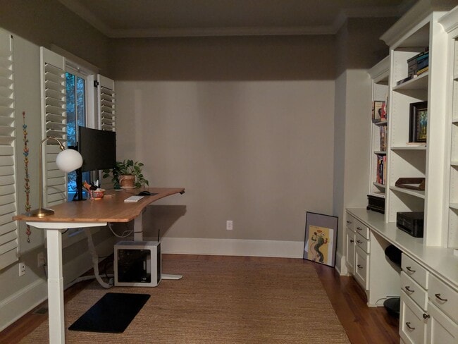 Foto del edificio - Gorgeous Home in the Beautiful Oak Grove Neighborhood!