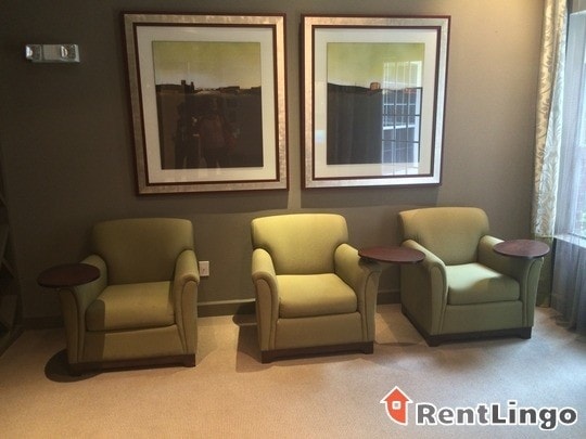 Building Photo - 12055 Sabo Rd