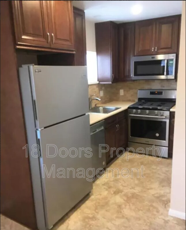 Foto del edificio - 2144 Oliver Ave