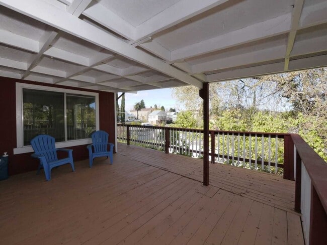 Foto del edificio - 8267 Old School Way