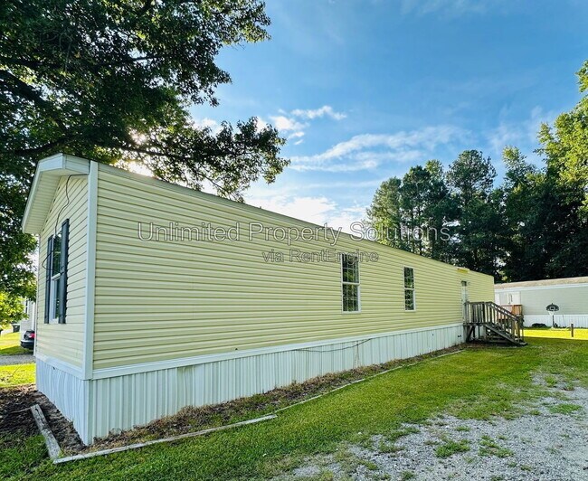 Foto del edificio - 9765 Old Mill Rd NE
