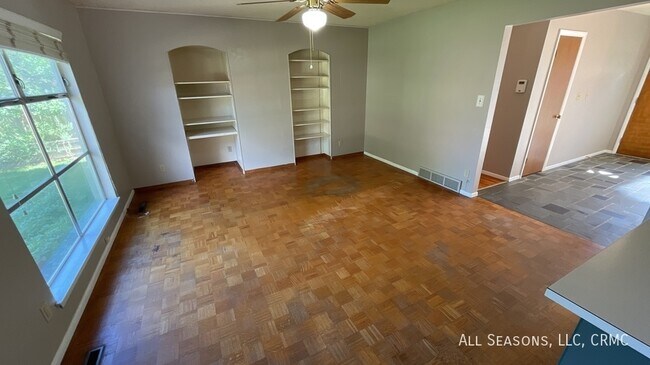 Foto del edificio - 630 N 30th St