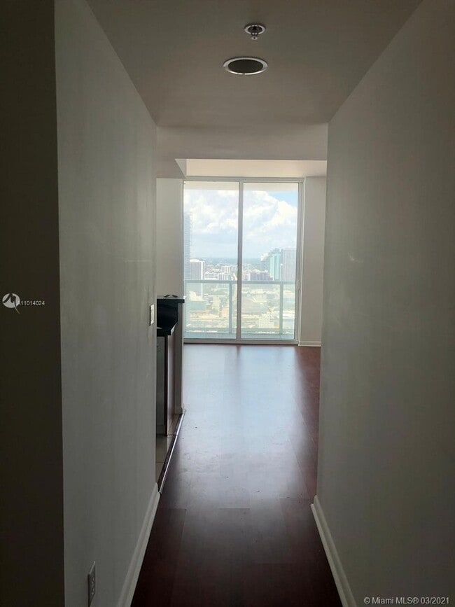Building Photo - 244 Biscayne Blvd