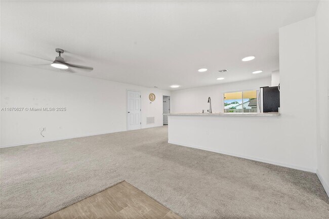 Foto del edificio - 4061 SW Port St Lucie Blvd