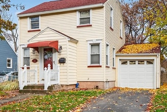 Building Photo - 20 Vixette St