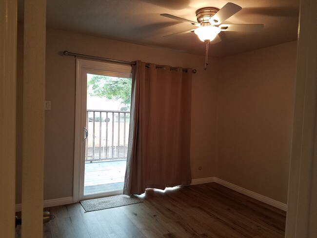 backdoor/bedroom - 1181 Persimmon Ave